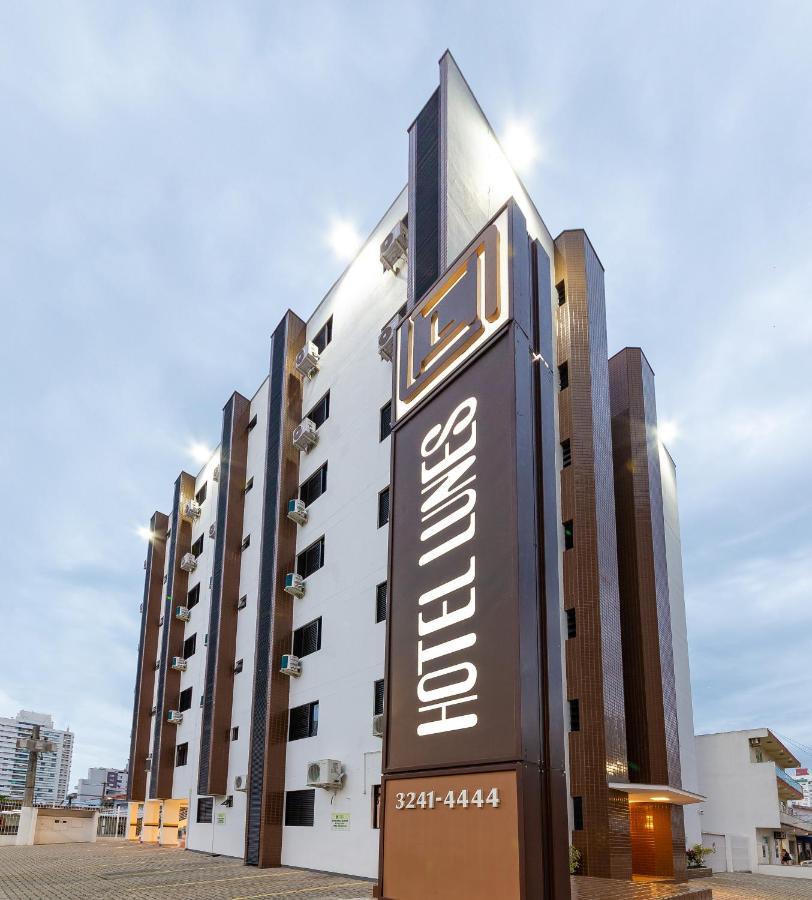 Hotel Lunes Sao Jose  Exteriér fotografie